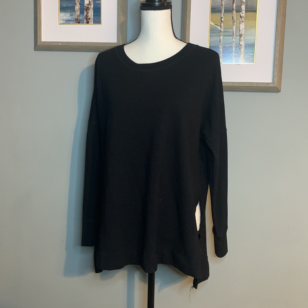 Activewear sweater
